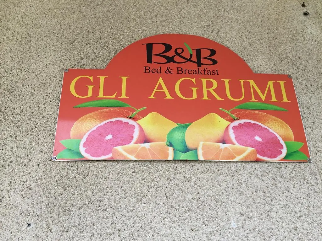 Gli Agrumi Giustenice Bed & Breakfast