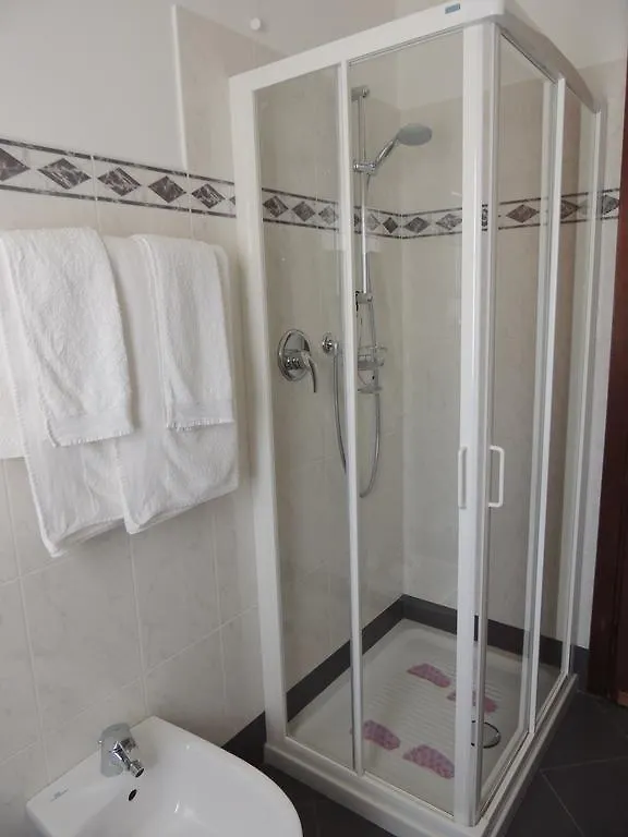 Gli Agrumi Giustenice Bed & Breakfast